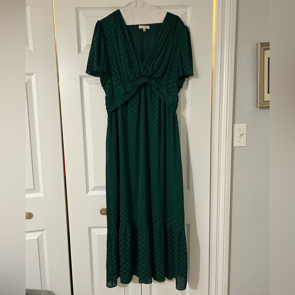 Max Studio Deep Green Midi Dress